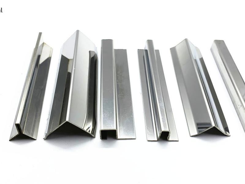 İç Köşe Paslanmaz Çelik Metal Bullnose Bordür Kenar Trimi 2.5m