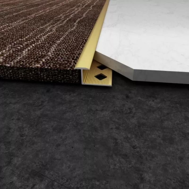 Alüminyum Alaşımlı Ekstrüzyon Profili Karo Köşe Kenar Trim Şeritleri